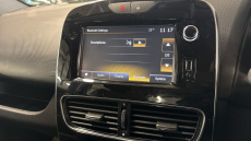 Renault Clio 1.2 TCE Dynamique Nav 5dr Petrol Hatchback